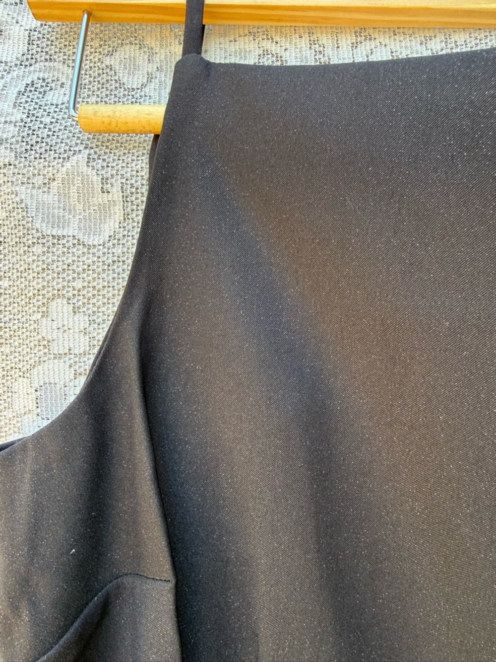 Amanda Smith Petite Elegant Classic Black Dress - Picture 4 of 6
